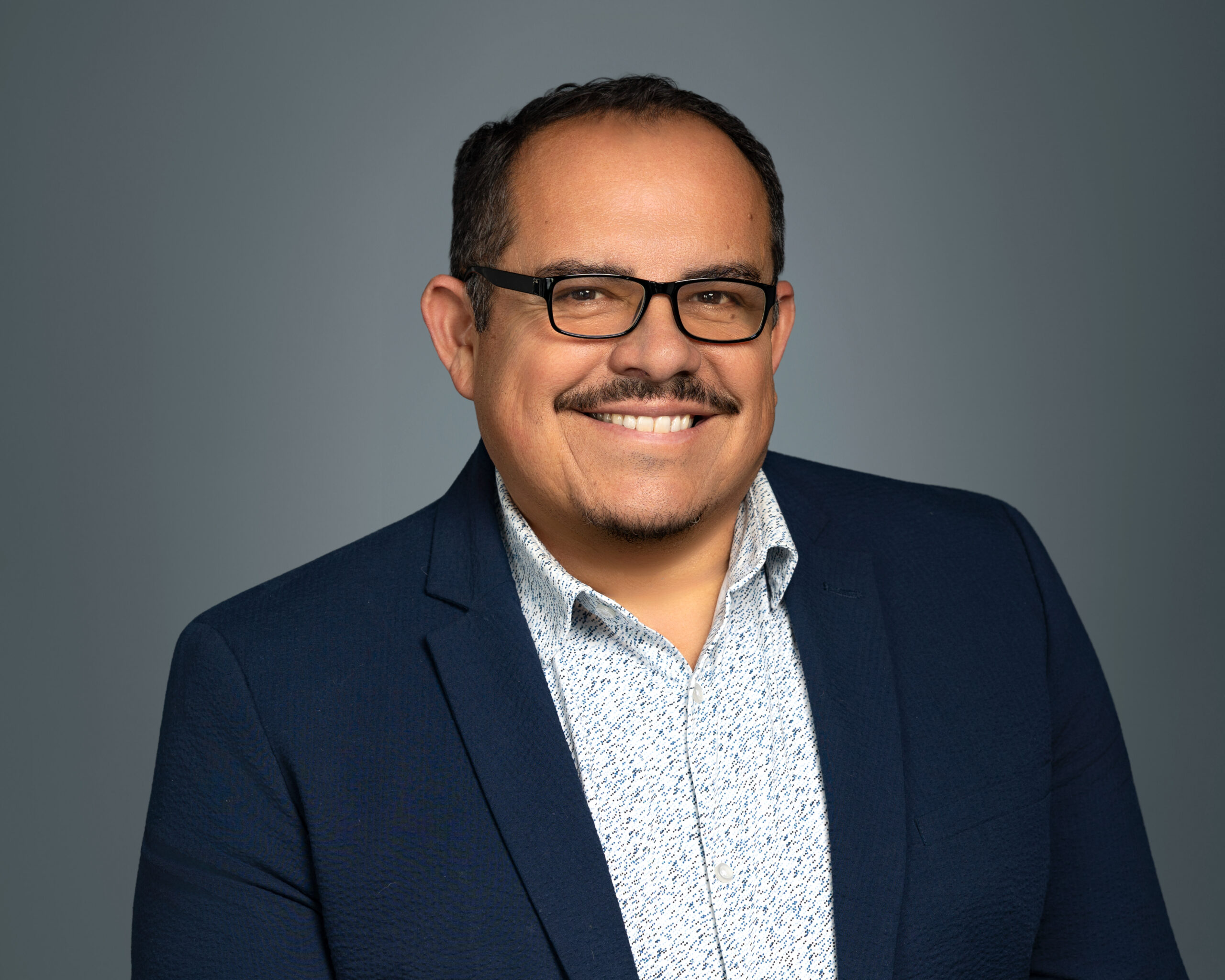 Professional Photo Ray Delgado